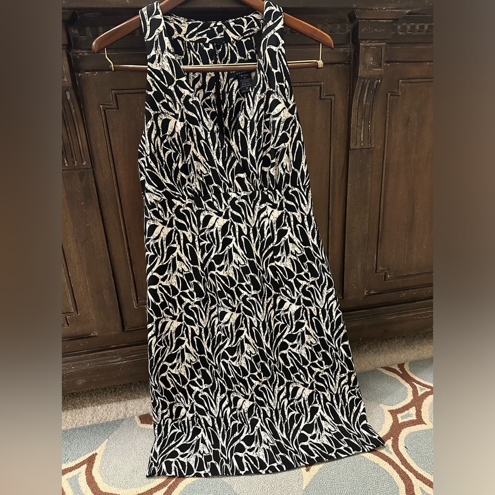 Party dress - flattering - size 12